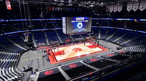 Amalie Arena presses pause on allowing fans for Raptors, Lightning ...