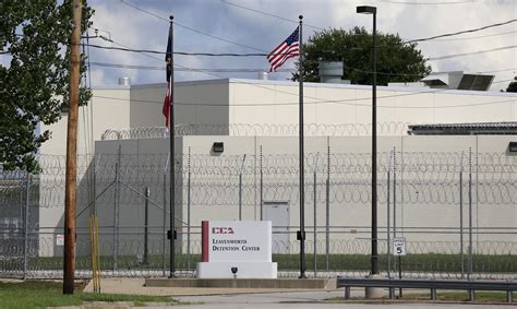 U.S. Attorney’s office stops cooperating in Leavenworth prison probe - News Radio KMAN