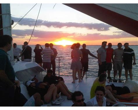 Sunset Cruise – Miami Tours and Water Adventures