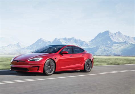 Tesla Now Delivering Model S Plaid With 1,020 Horses and 0-60 Under 2 ...