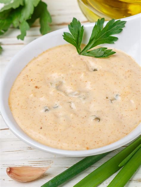 EASY REMOULADE SAUCE