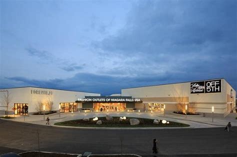 Fashion Outlets of Niagara Falls, USA (Chutes du Niagara) : 2021 Ce qu ...