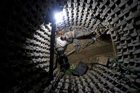 Close Gaza tunnels? Some Palestinians say yes. - CSMonitor.com