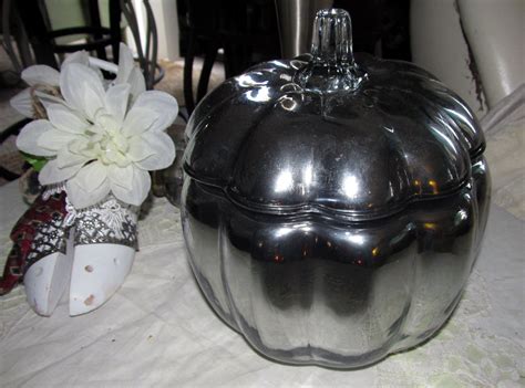 Festive Mercury glass holiday pumpkin - DIY with Krylon Looking Glass spray paint. | Krylon ...