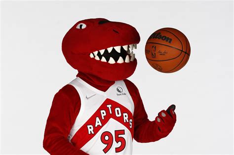 Help send Toronto Raptors mascot The Raptor to the Hall of Fame - Raptors HQ