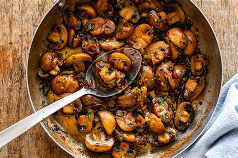 Garlic Butter Mushrooms Recipe – How to Cook Mushrooms — Eatwell101