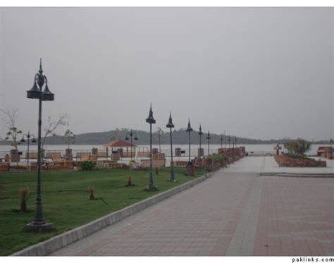 Beautiful Places: Rawal Lake View Park Islamabad