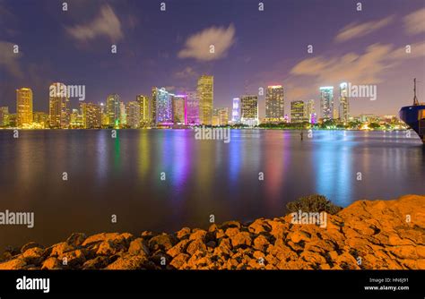 Miami skyline with Bayfront Park in the foreground overlooking Biscayne ...