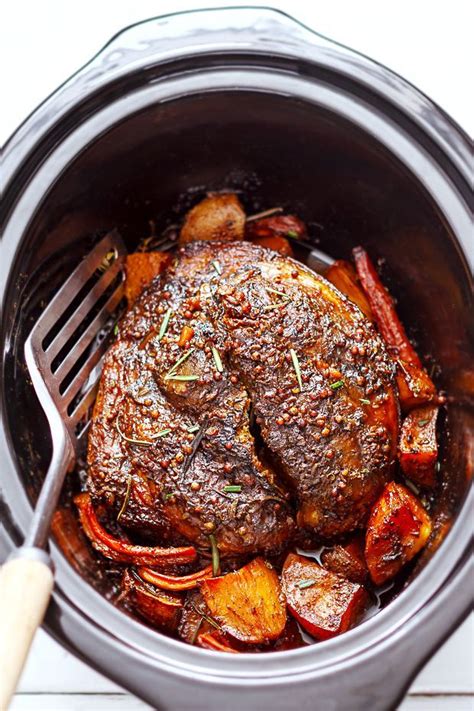 Garlic Balsamic Slow Cooker Pork Shoulder | Slow cooker pork shoulder, Pork shoulder roast crock ...