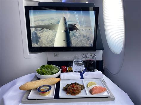 Review: Air France A350 Business Class - Live and Let's Fly