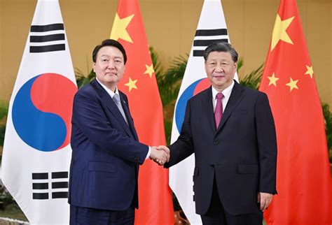 Xi meets S. Korean President Yoon Suk-yeol