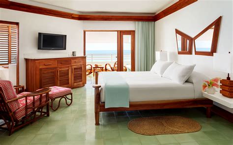 Couples Swept Away Caribbean Beachfront Suites & Verandahs