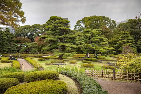 Tokyo Imperial Palace Gardens Scenery