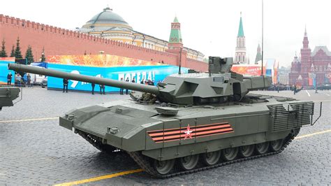 Russia Can't Afford Its New T-14 Armata Tanks, Turns To Updated Older ...