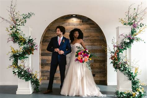 Wedding Flowers & Wedding Florists - WeddingWire