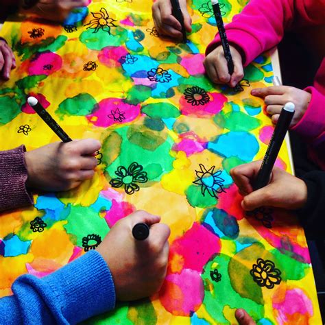 Fresque collective du printemps ~ CP | Fresque printemps maternelle, Projets artistiques de ...