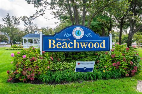 About Beachwood | Schools, Demographics, Things to Do - Homes.com