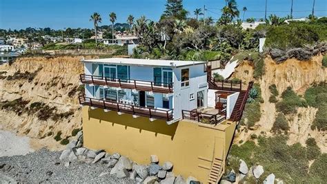 What a Looker! Midcentury Beach House Perched Above the SoCal Surf Is Listed for $8.8M