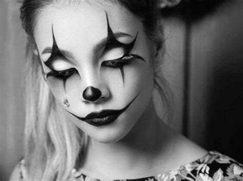 Clown Halloween makeup discovered by Sally on We Heart It | Halloween ...