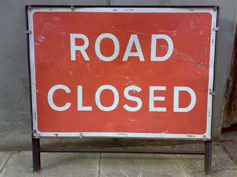 road-closed-sign-road-closures | 95.3 MNC