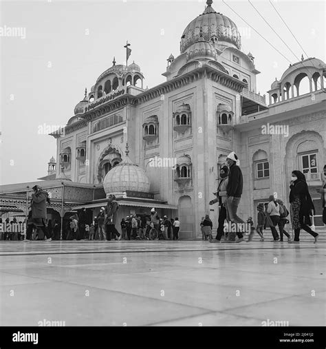 Gurdwara Bangla Sahib is the most prominent Sikh Gurudwara, Bangla ...