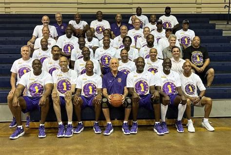 Lakers Video: 'Showtime' Legends Work Out During Reunion In Hawaii