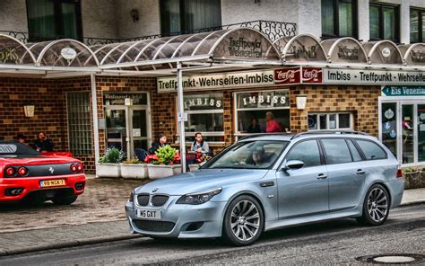 Download wallpapers BMW M5 Touring, E61, wagon, 2010 cars, BMW E61, BMW 5-Series, 2010 BMW 5 ...