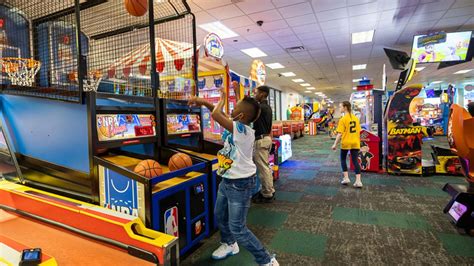 Chuck E Cheese Games 2022