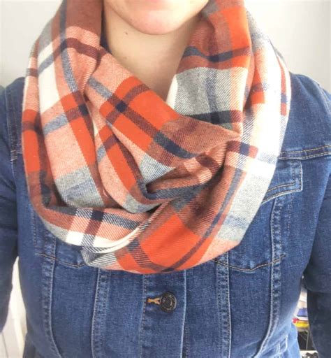 DIY Infinity Scarf: An Amazingly Easy Tutorial – Mary Martha Mama