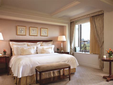 The 18 Best Hotels in Midtown, NYC | Where to Stay in Manhattan