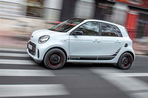 Smart ForFour EQ Review 2021 | What Car?