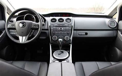 2017 Mazda CX-7 Interior