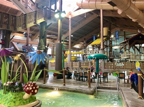 Zehnder's Splash Village Indoor Water Park & Hotel ~ Frankenmuth, MI