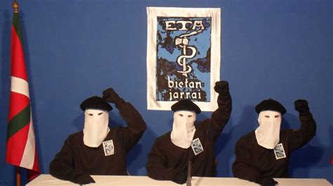 Eta: Basque separatists plan to unilaterally disarm on Saturday - BBC News