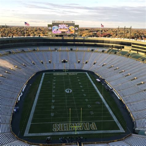 Lambeau Field Stadium Tours - Lambeau Field - 3 tips