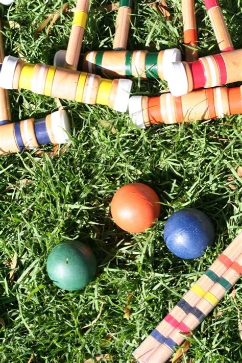 the pink clutch ...: Croquet Love!