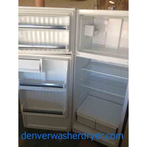 Family-Size GE Refrigerator! - #2020 - Denver Washer Dryer