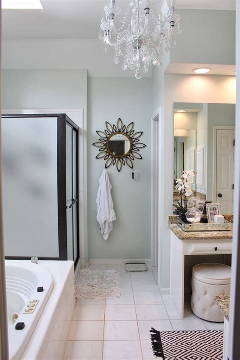 Benjamin Moore - healing aloe | Spa bathroom colors, Spa bathroom decor, Bathroom makeover