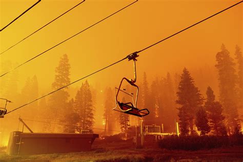 Firefighters gain ground on massive wildfire threatening Lake Tahoe ...