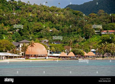 Samoa fale hi-res stock photography and images - Alamy