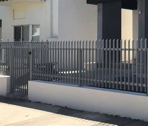 Flat Bar Fencing Perth Western Australia | Craftsman Fencing