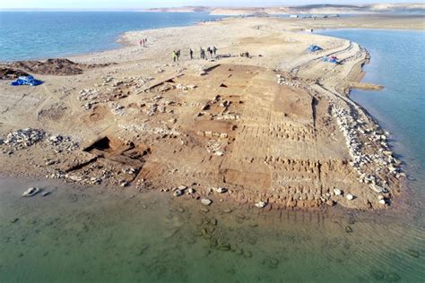 Drought in Iraq Reveals 3,400-Year-Old City | Flipboard