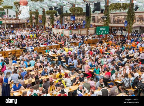 Hofbrauhaus munich hi-res stock photography and images - Alamy