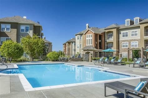 The Grove at Cherry Creek Park Apartments | Apartments In Centennial, CO