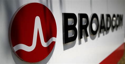 Broadcom Gives Upbeat Sales Forecast on Data Center Growth | Data ...