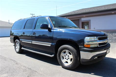 2006 Chevrolet Suburban LT 1500 - Biscayne Auto Sales | Pre-owned Dealership | Ontario, NY