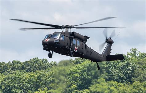 El Ejército de los Estados Unidos comprará 120 nuevos helicópteros UH-60M Black Hawk