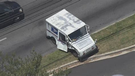 Serious crash involving USPS mail truck in Adelphi, Maryland: Officials