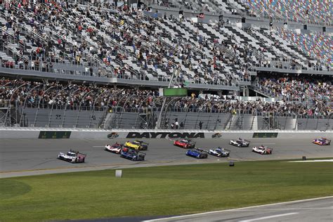 The 24 Hours of Daytona to be followed live from 19:35 | Endurance Info