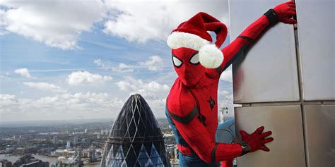 Spider-Man: Homecoming Gets Christmas-y Concept Art | Screen Rant